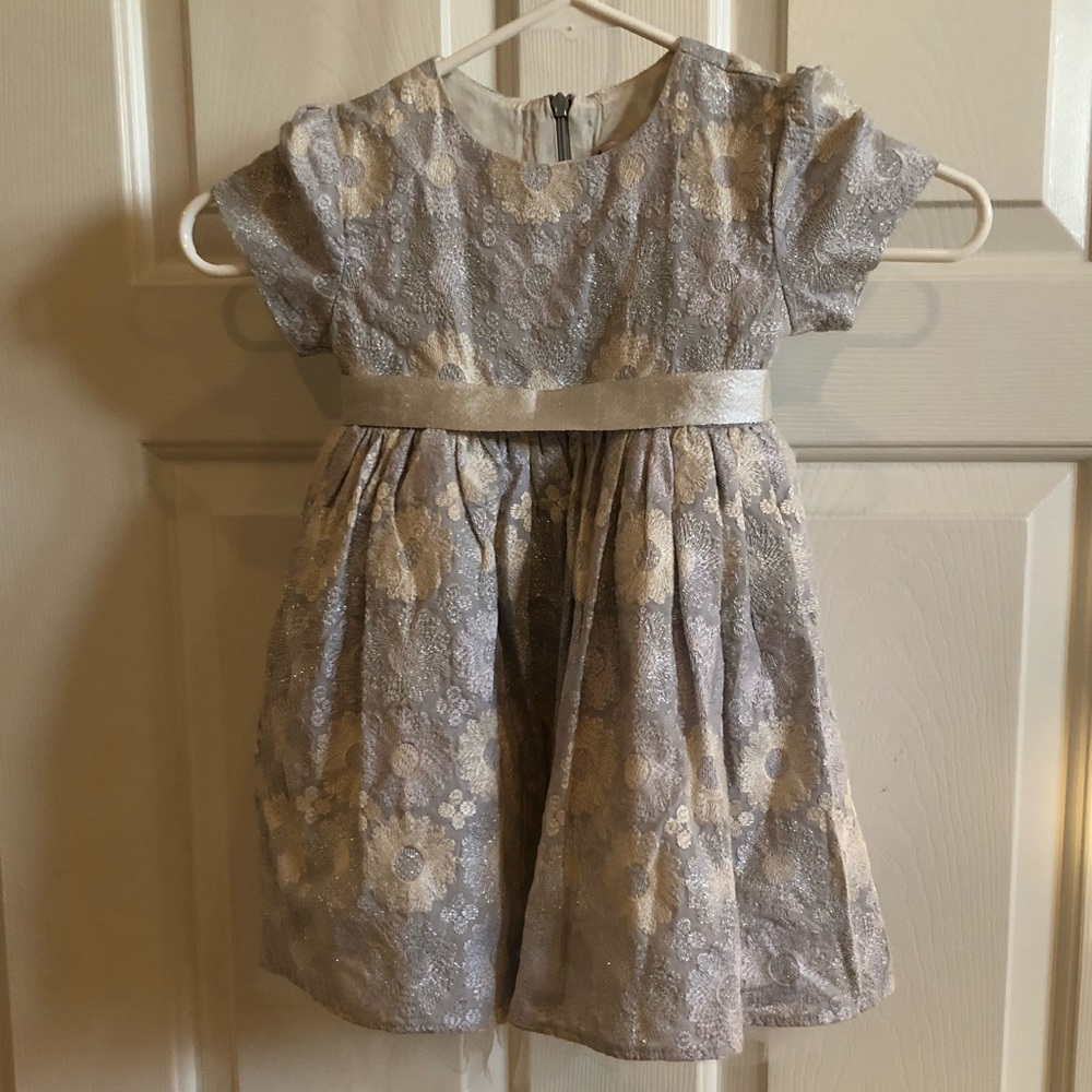 2T embroidered shimmer holiday dress
